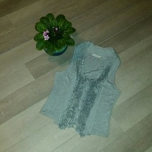 Hazel Vest with Ruffle Details